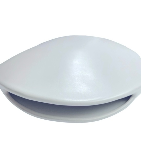 Kyohdoh Mid Century Modern Minimalist
Japan Yokkaichi Ikebana Vase - Picture 9 of 12